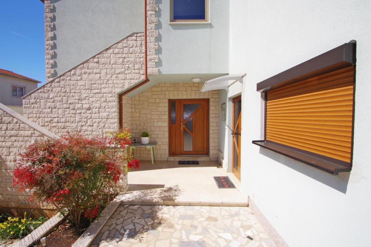 Apartment Ana Pula Exterior foto